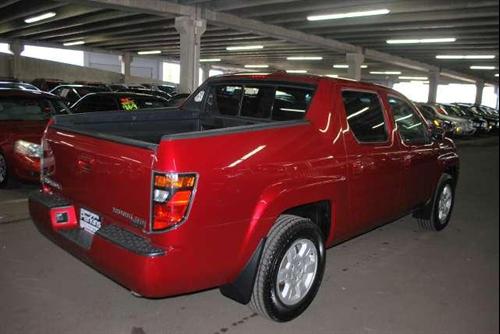 Honda Ridgeline 2006 photo 2