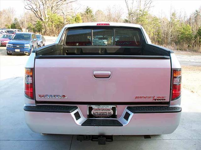 Honda Ridgeline 2006 photo 3