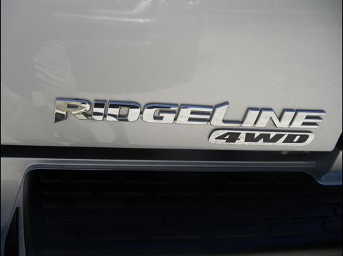 Honda Ridgeline 2006 photo 2