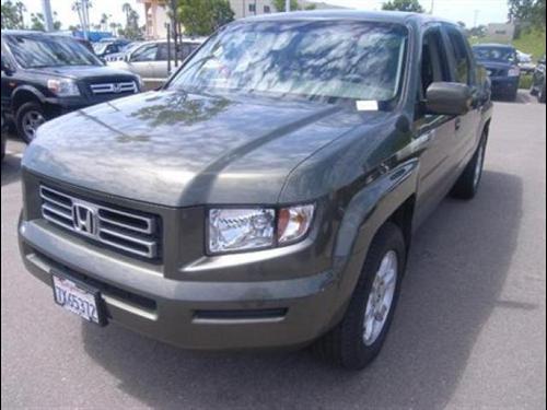 Honda Ridgeline 2006 photo 2