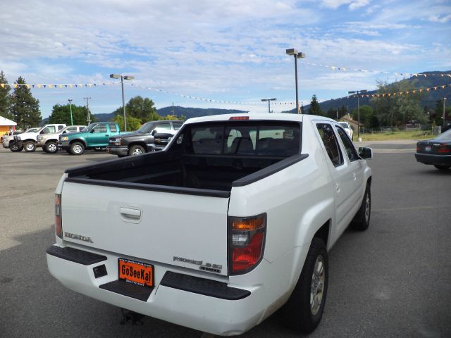 Honda Ridgeline Cabriolet 6-spd Manual Pickup Truck