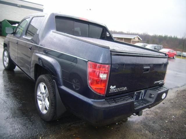 Honda Ridgeline 2010 photo 2