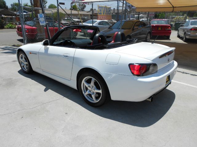 Honda S2000 2000 photo 3