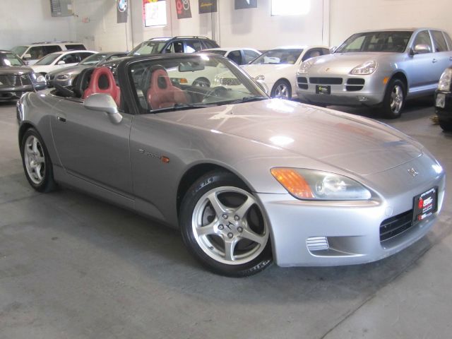 Honda S2000 2001 photo 1