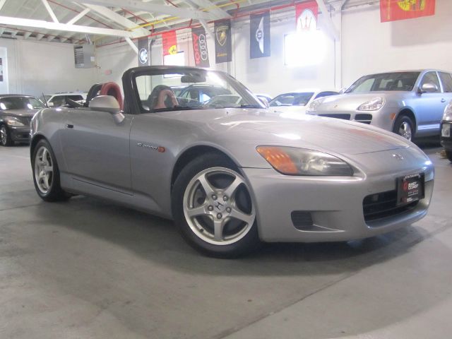 Honda S2000 2001 photo 3