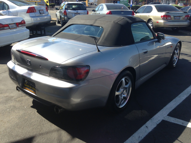 Honda S2000 2001 photo 3