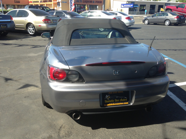 Honda S2000 2001 photo 4