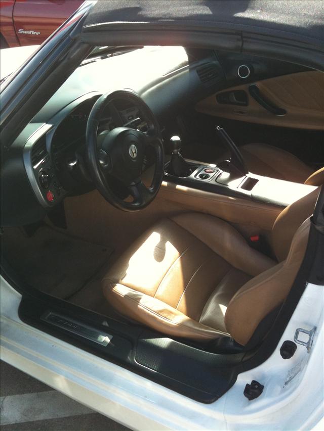 Honda S2000 2003 photo 2
