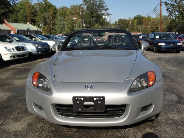 Honda S2000 2003 photo 1