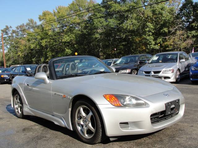 Honda S2000 2003 photo 2