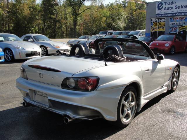 Honda S2000 2003 photo 3