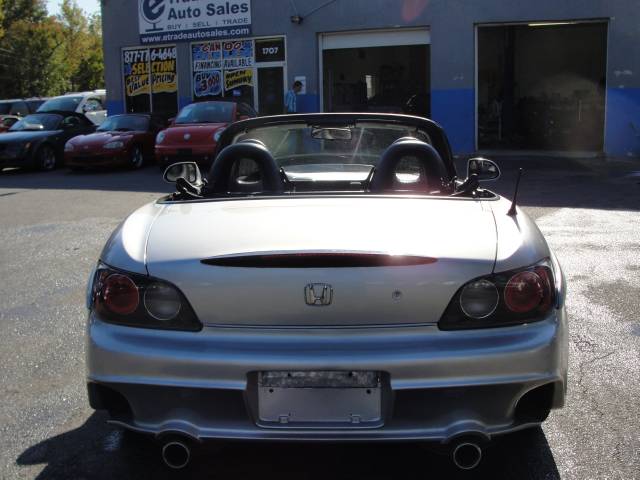 Honda S2000 2003 photo 4