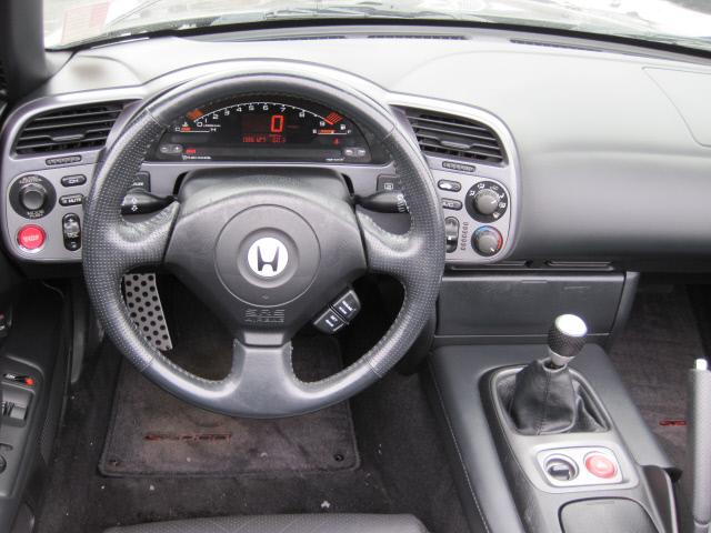 Honda S2000 2003 photo 4