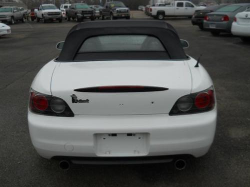 Honda S2000 2003 photo 4