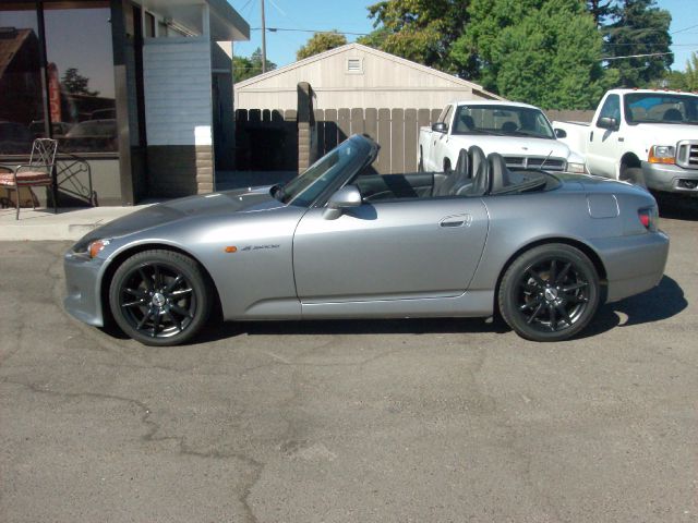 Honda S2000 2004 photo 3