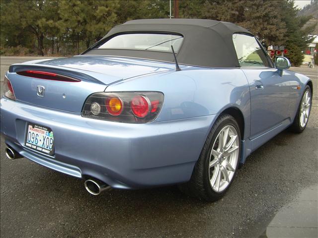 Honda S2000 2004 photo 3