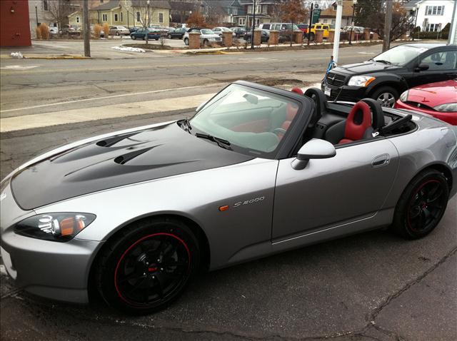 Honda S2000 2004 photo 3