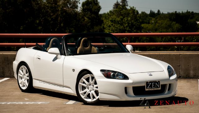 Honda S2000 2005 photo 2