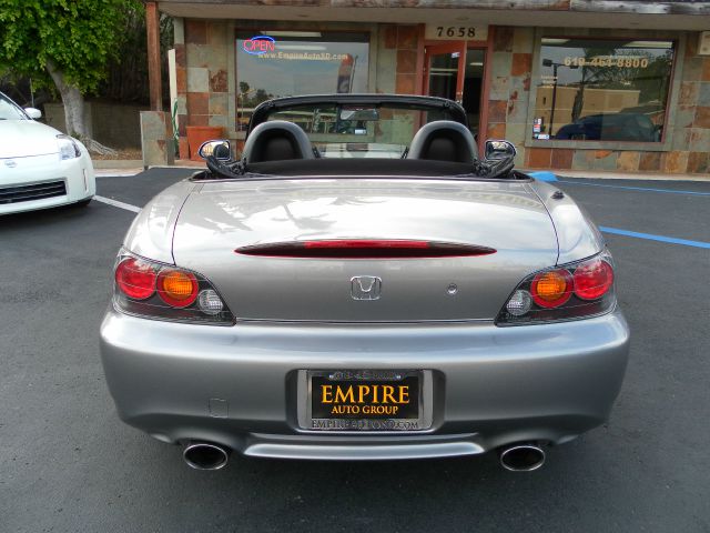 Honda S2000 2007 photo 2