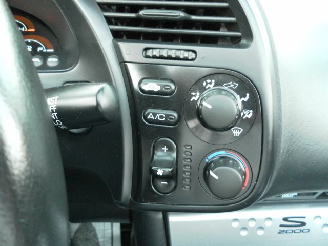Honda S2000 2007 photo 21