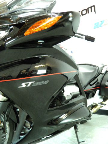 Honda ST1300 ABS 2006 photo 11