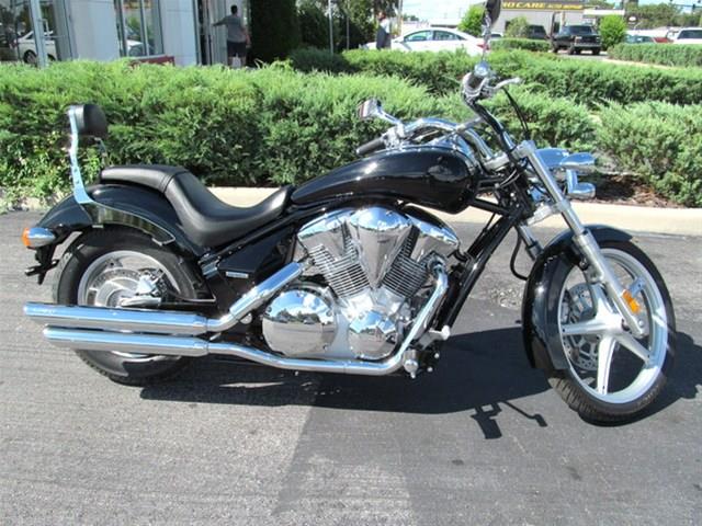 Honda Sabre M-C 2010 photo 2