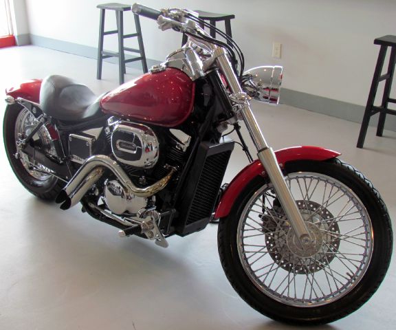 Honda Shadow 2003 photo 2