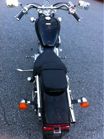 Honda Shadow 2004 photo 2