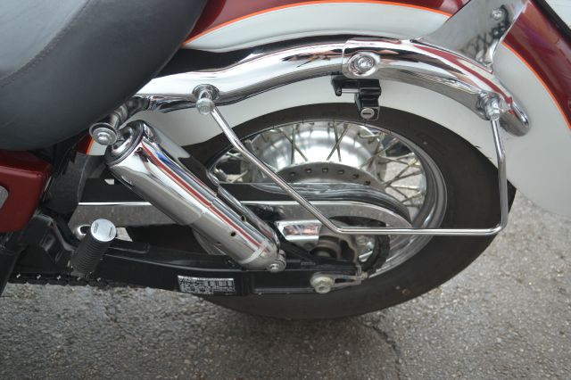 Honda Shadow Ace Deluxe 2001 photo 5