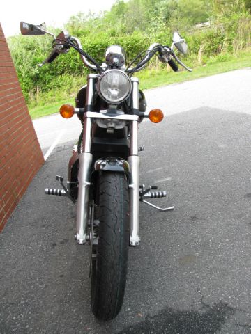Honda Shadow VT1100 2006 photo 1