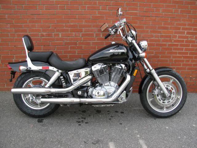 Honda Shadow VT1100 2006 photo 5