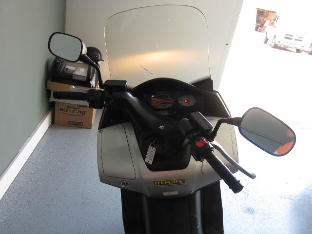 Honda Silver Wing 2004 photo 4