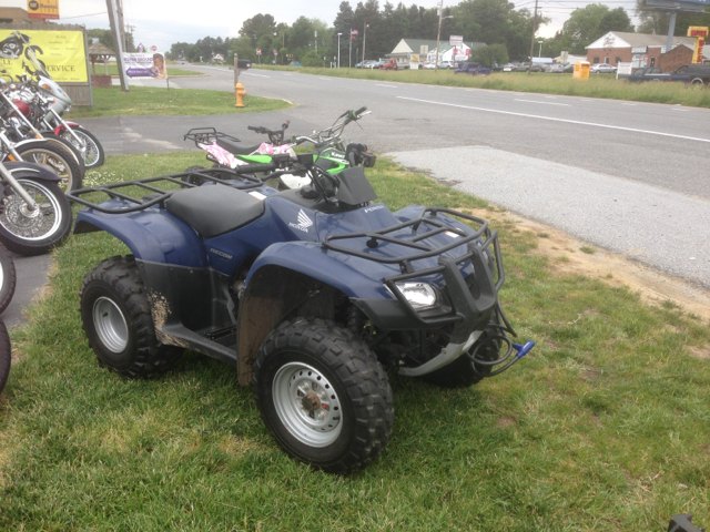 Honda TRX 250ES 2006 photo 3