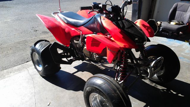 Honda TRX 450R 2004 photo 3