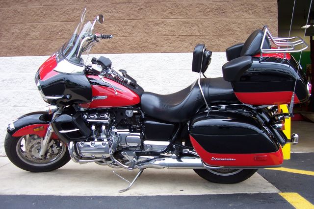 Honda VALKYRIE 2000 photo 3