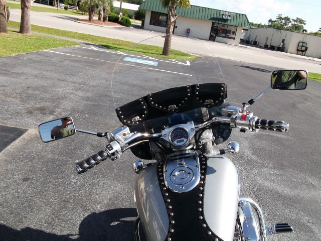 Honda VTX-1800-C 2002 photo 3