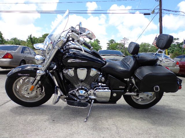 Honda VTX 2007 photo 2