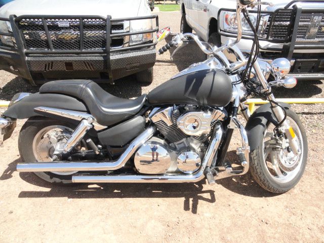 Honda VTX1300 2004 photo 2