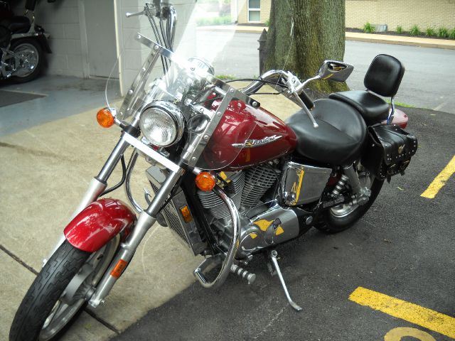 Honda VTX 1100 2002 photo 2