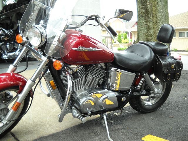 Honda VTX 1100 2002 photo 4