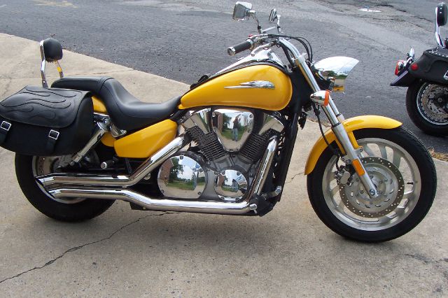 Honda VTX 1300C 2008 photo 1