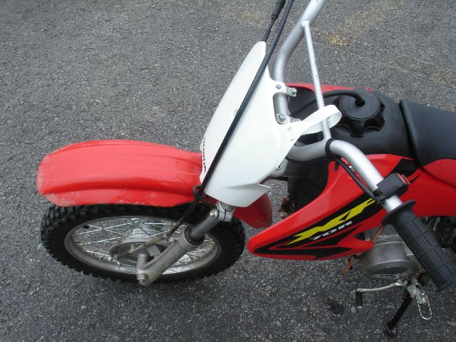 Honda XR 70 FWD 4dr 1LT Motorcycle
