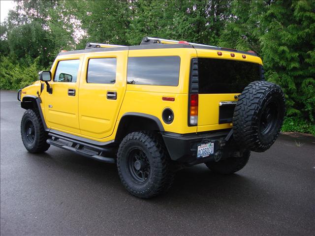 Hummer H2 2003 photo 2