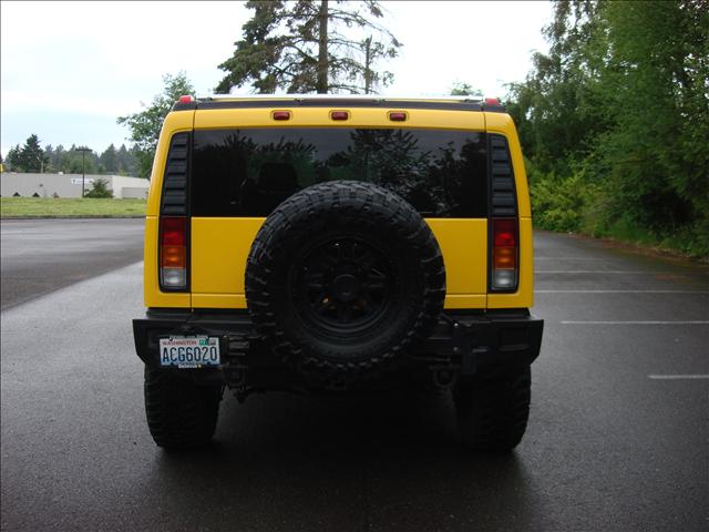 Hummer H2 2003 photo 3