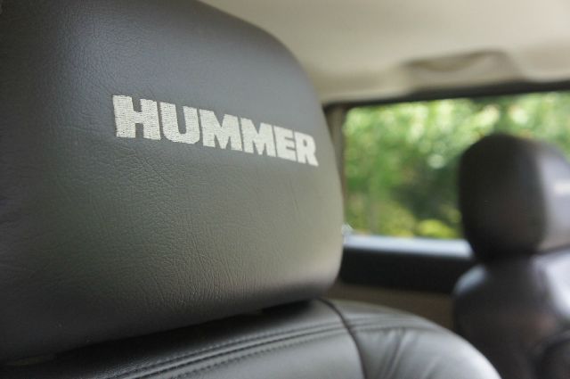 Hummer H2 2003 photo 20
