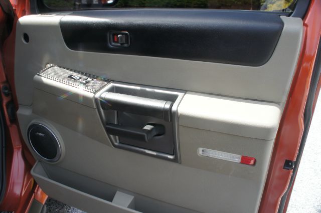 Hummer H2 2003 photo 22