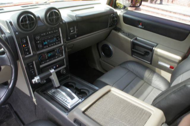 Hummer H2 2003 photo 37
