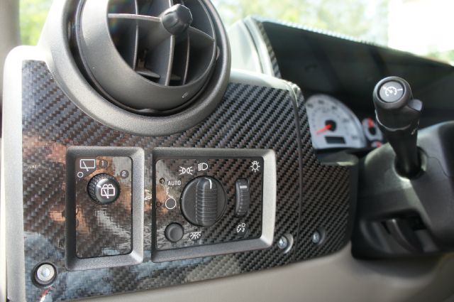 Hummer H2 2003 photo 38