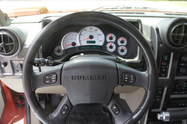 Hummer H2 2003 photo 41