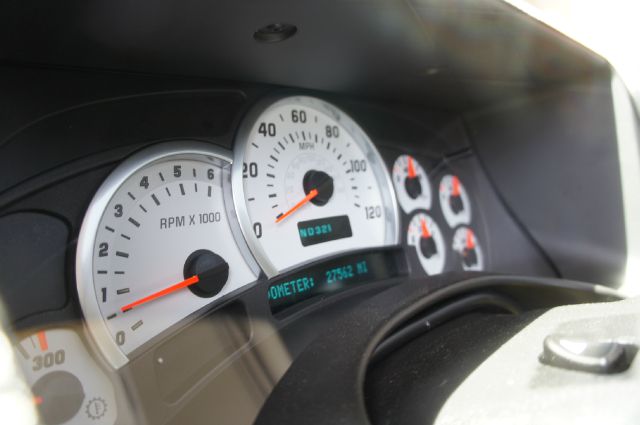 Hummer H2 2003 photo 7